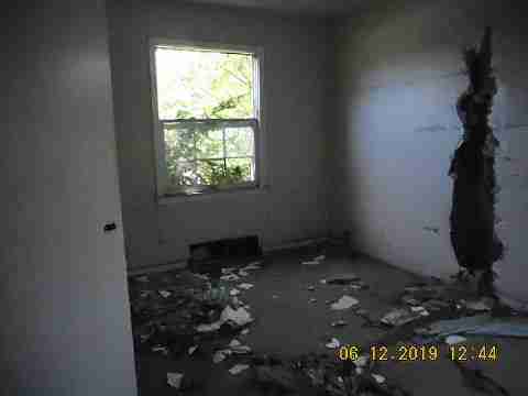 12630 Gunston (10)_m.jpg